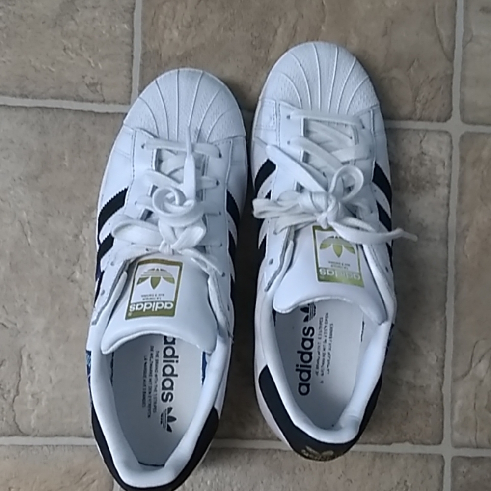 Adidas women's superstar shoes